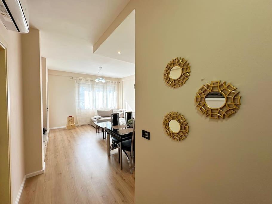 Jo-Al Apartment'S 2 ติรานา ภายนอก รูปภาพ
